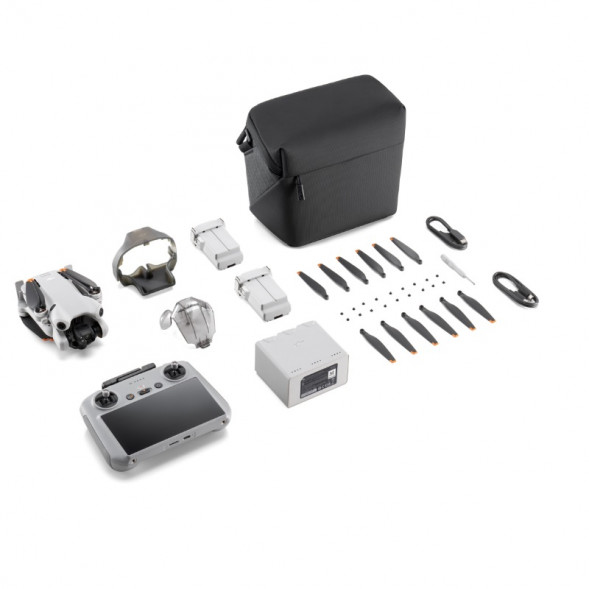 Квадрокоптер DJI Mini 4 Pro Fly More Combo Plus с пультом DJI RC2 в Перми