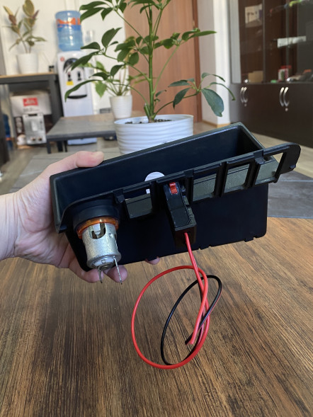 Блок зарядки USB-C 65W для BMW E36 в Перми