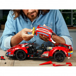 Конструктор LEGO Technic 42125 Ferrari 488 GTE &amp;quot;AF Corse #51&amp;quot;