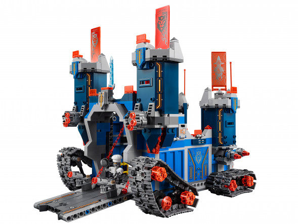Конструктор LEGO Nexo Knights 70317 Фортрекс - мобильная крепость в Перми