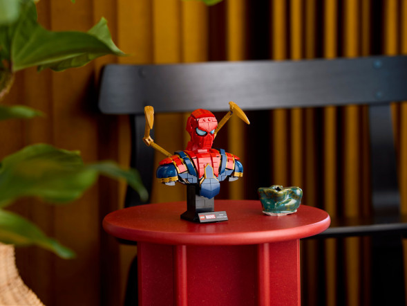 Конструктор LEGO Super Heroes 76326 Бюст Железного Человека-паука в Перми