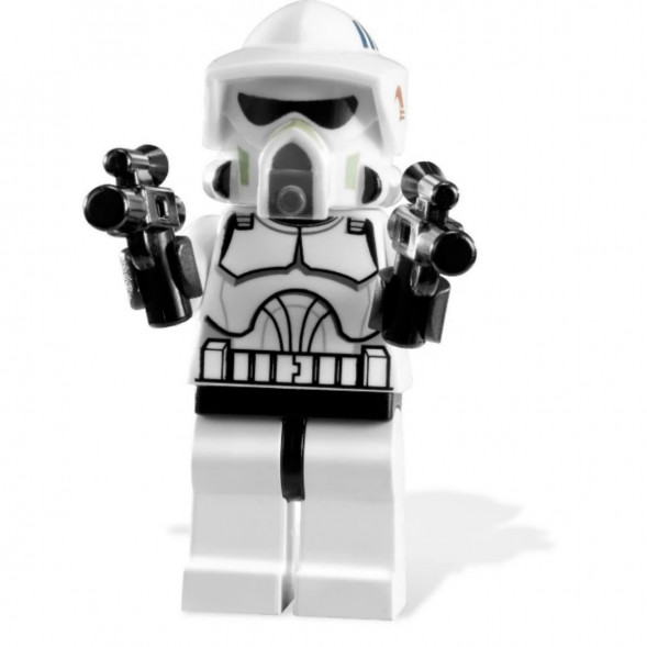 Конструктор LEGO Star Wars 7913 Боевой отряд штурмовиков-клонов в Перми