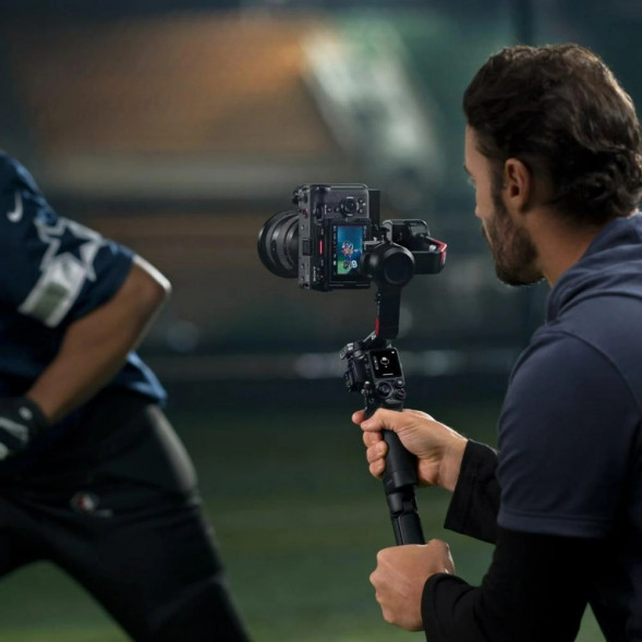 Стабилизатор DJI Ronin RS 4 Combo  в Перми