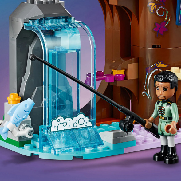 Конструктор LEGO Disney Frozen 41164 Заколдованный домик на дереве в Перми