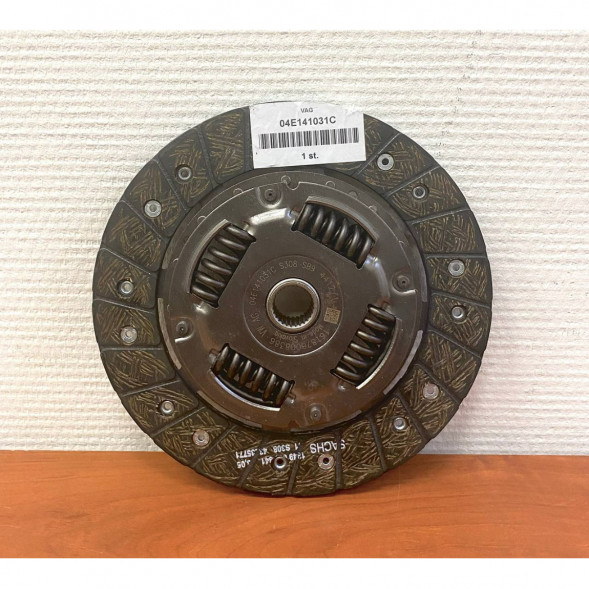 Ведомый диск сцепления VAG 04E141031C в Перми